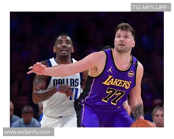 湖人对掘金精彩对决回放分析及比赛亮点回顾